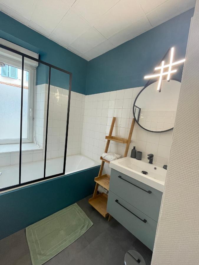 Le Charmant De Rompsay, Familial & Moderne La Rochelle  Exterior photo