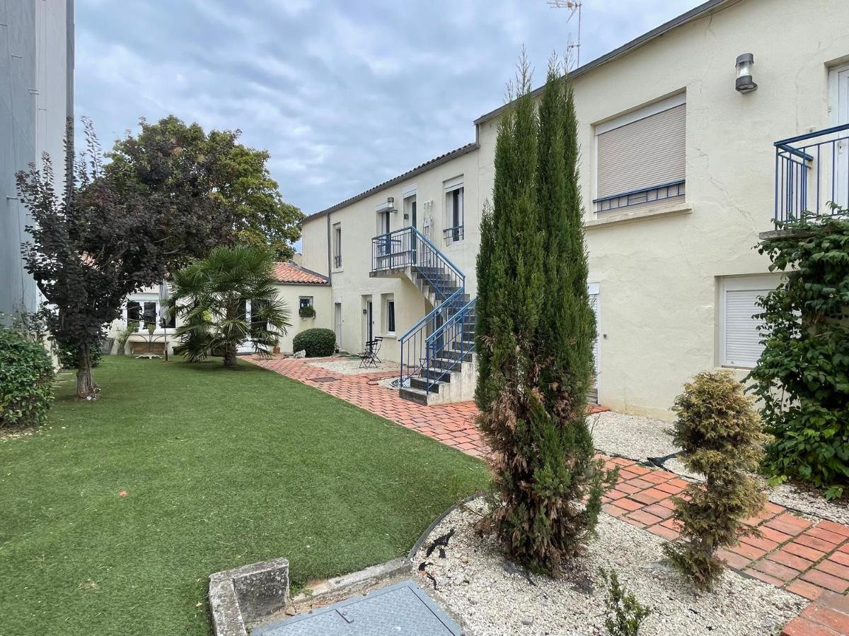 Le Charmant De Rompsay, Familial & Moderne La Rochelle  Exterior photo
